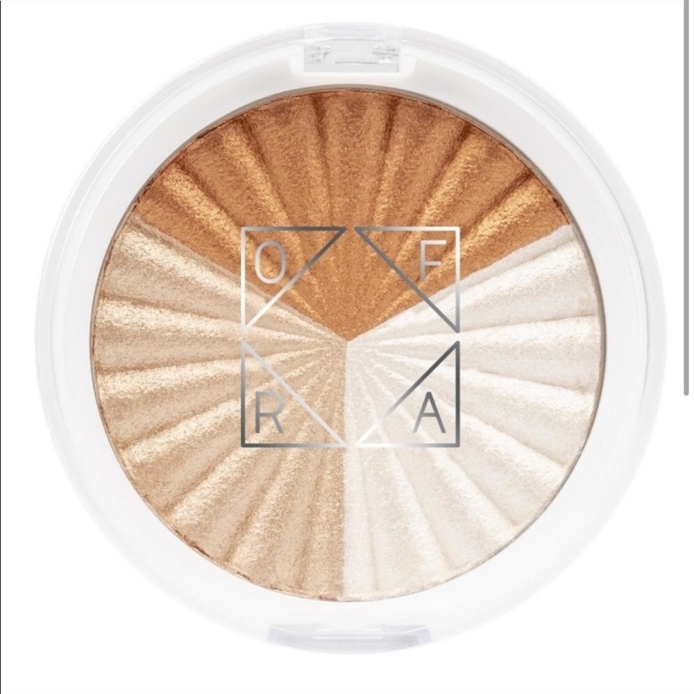 OFRA X NIKKITUTORIALS highlighter everglow